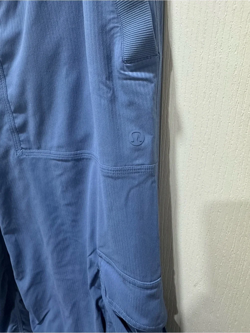 Lululemon Blue Cargo Hiking Jogger Pants Women's Large Utility